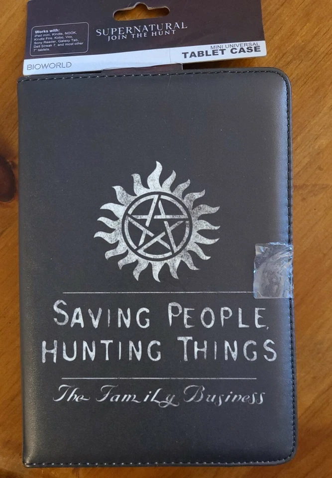 Supernatural "Salvar gente, cosas de caza" Funda universal mini tablet Foto 1 de 4