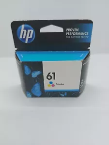 HP 61 (CH562WN#140) Tri-Color Tintenpatrone Garantie abgelaufen - Bild 1 von 5