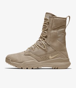 nike beige boots