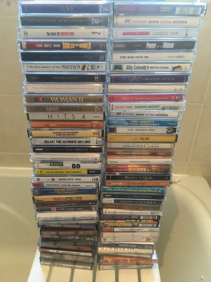 Cassette Compilation Albums-Lot 2-Pop Rock Country Blues Funk Folk-70's 80's 90' - Image 1 of 1