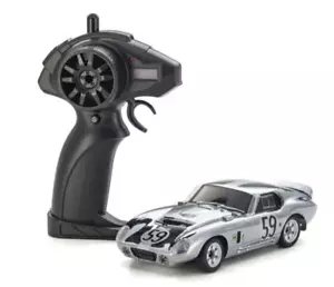 Kyosho 1/28 First SHELBY COBRA DAYTONA -RTR- CROMO- - Foto 1 di 11