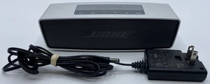 Bose Soundlink Mini Altavoz Bluetooth Plateado - Enchufe EE. UU. (ENVÍO GRATUITO Y RÁPIDO AL REINO UNIDO) - Imagen 1 de 6