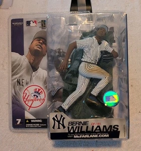 Figurina Bernie Williams New York Yankees 2003 McFarlane serie 7 - Foto 1 di 2