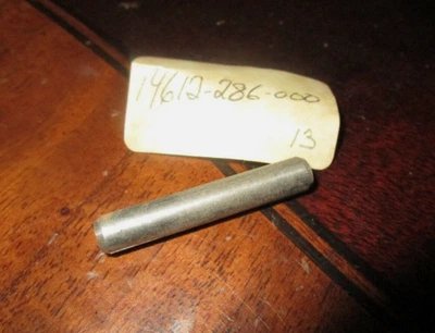 Genuine Honda Cam Chain Guide Pin CB350 CB750A CB750F CBX CL350 14612-286-000 - Image 1 of 4