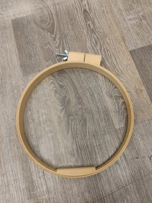 Marie Products 12" Wooden Embroidery Hoop Quilting Made in USA - Image 1 of 4
