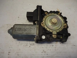 AUDI TT MK1 ELECTRIC WINDOW MOTOR DRIVERS SIDE 8N MK1 8N8 959 802 - Picture 1 of 3