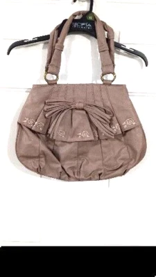 Bolso de Mano Mariposa Bronceado/Rubor con Detalle Floral Foto 1 de 4