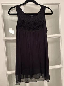 Espresso Romantic Black Sleeveless Rosette Ruffle Blouse Tunic  Womens L - Picture 1 of 4