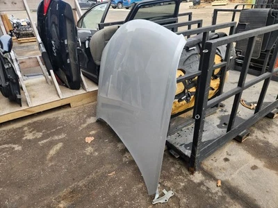 (LOCAL PICKUP ONLY) Hood 4 Door Sedan Fits 05-06 INFINITI G35 787240 Foto 1 de 4