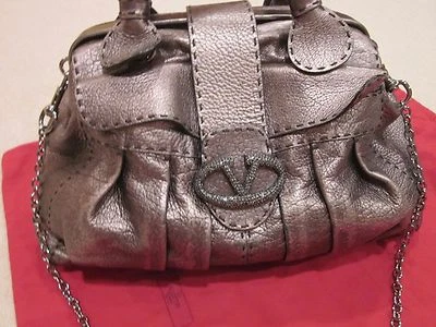 Auténtico Bolso Valentino Garavani Cuero Metálico Joyas Logo V Foto 1 de 4