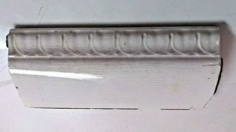 AE Tile 570 USA 6" Gloss Off White Ceramic Baseboard Cove Base Wall Tile Antique Cover