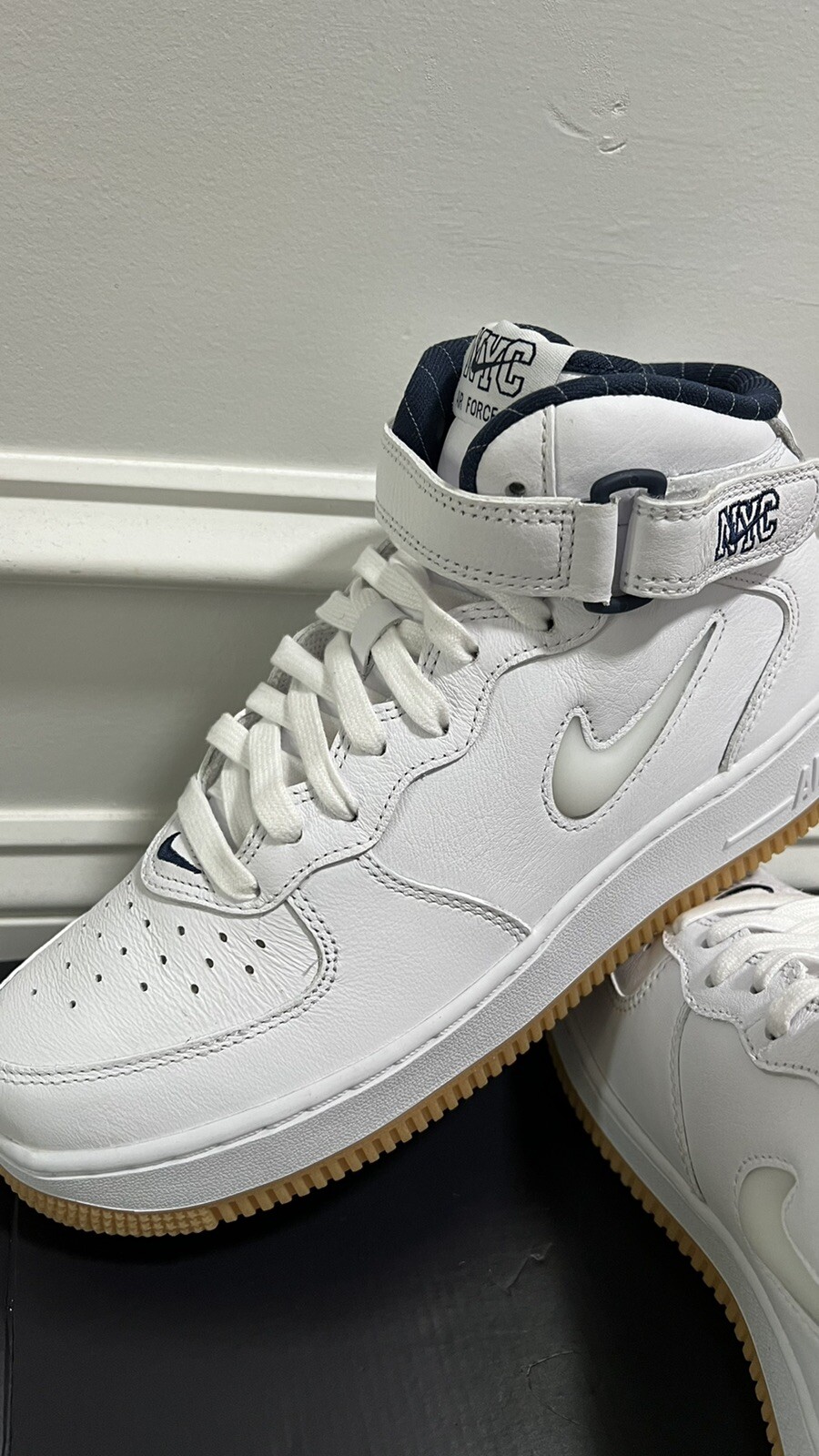 Air Force 1 Mid QS NYC White DH5622 100 Men Size 6.5 Women's Size 8 Box No Lid | eBay
