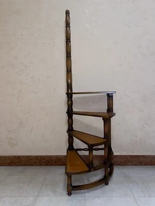 Antica Scala a Chiocciola In Legno Da Biblioteca - Foto 1 di 13