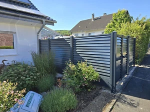 WPC Optik Sichtschutz Stahlblech jetzt zu Sonderpreisen - Bild 1 von 6