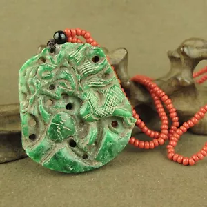 Collar Colgante Dragón Tallado en Jadeíta Verde Chino Dinastía Qing Antiguo - Imagen 1 de 7