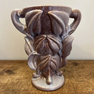 Vintage Gonder H-77 Lavender Leaf & Vine Double Handle Art Pottery Vase - Picture 1 of 9