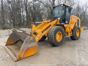 2018 Hyundai HL940XT Wheel Loader Tractor Cab A/C Aux Hyd Bucket Cummins bidadoo - Picture 1 of 12