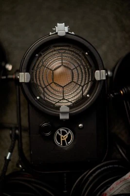 Mole-Richardson 100W TweenieLED Light, Daylite, DMX, Attached Power Cable (25') - Image 1 of 4