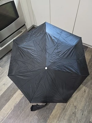 Paraguas Plegable de Viaje Automático Cierre Abierto Resistente al Agua, (Negro) Foto 1 de 4