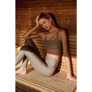 ALO Yoga Full-Length High-Waist Airlift Leggings Gravel Size XS ✨🤎✨ - Picture 1 of 12