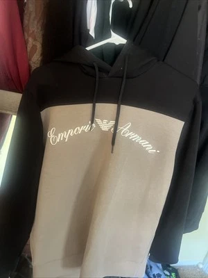 sudadera con capucha emporio armani Foto 1 de 4
