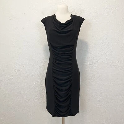 Vestido Komarov Negro Frente Acanalado Pequeño S Foto 1 de 4