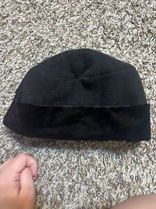 Girl’s black velvet sailor hat. Size 5