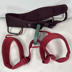 Black Diamond Momentum Harness KIDS One Size 22” - 27” 56cm-69cm Red Climbing - Picture 1 of 9