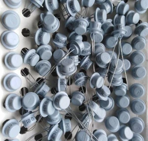 16pcs Germanium transistor Blue/Grey MP42B PNP ~AC128 OC75 Tone Bender Fuzz USSR - Picture 1 of 3