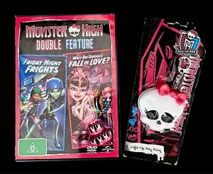 Monster High - Why Do Ghouls Fall In Love / Friday Night Frights Dvd & Key Chain - Picture 1 of 6