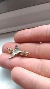 Pin Hilborn Hamburguesa Avión de combate Segunda Guerra Mundial Segunda Guerra Mundial ¿Lleno de oro? Antiguo raro vintage - Imagen 1 de 8