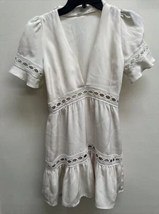 Stone Cold Fox Women's Silk Ivory mini dress v-neck short sleeve size 1 NEW - Picture 1 of 5