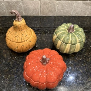 WILLIAMS SONOMA PUMPKIN GOURD HARVEST SOUP BOWLS w/LIDS ~ SET of 3 - Picture 1 of 14