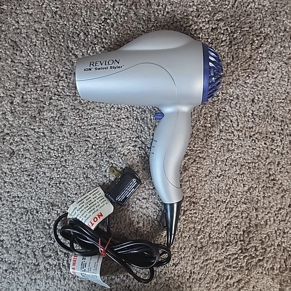 Secador de pelo portátil de viaje Revlon Ion Styler modelo RV461 1875 vatios Foto 1 de 4
