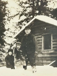 Vintage Photo Man Children Log Cabin House Snow Winter Cold Home Hats - Picture 1 of 4