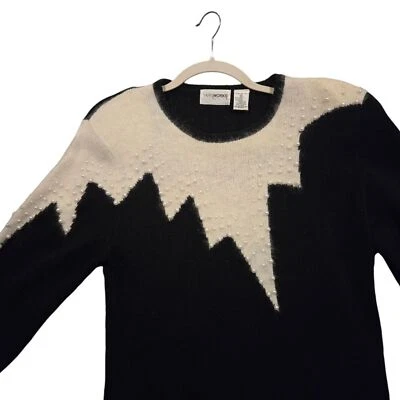 Vestido suéter vintage blanco y negro de angora con detalles de perlas Foto 1 de 4