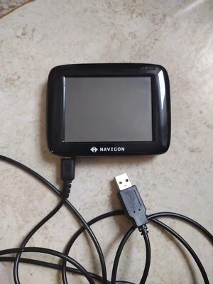 Navigon 7100 and accessories - Image 1 of 2