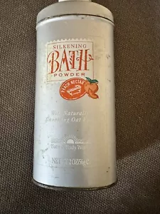 Bath & Body Works Silkening Bath Powder Peach Nectar 2 oz Vintage Old New Stock - Picture 1 of 7