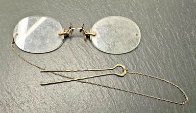 ANTIQUE PINCE NEZ RIMLESS OVAL FRAME GLASSES WITH HAIR PIN M300 - Image 1 of 4