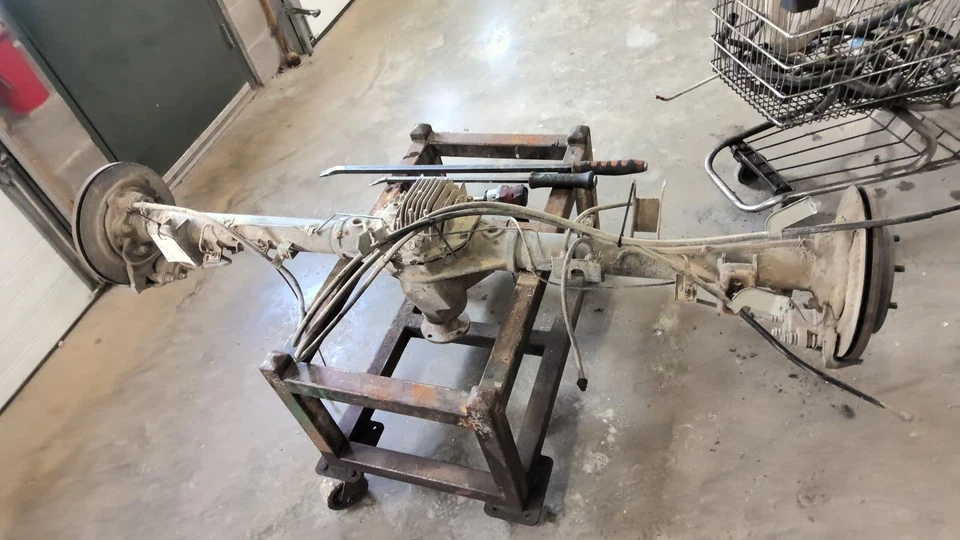 Eje trasero 4x4 sin bloqueo relación 2.937 compatible con 04-07 TITAN 734157 Foto 1 de 1