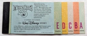 Libro Biglietti Vintage Disneyland 25° Anniversario con 13x Biglietti, A B C D E - Foto 1 di 2
