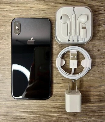 Apple iPhone X - 256GB - Space Gray (Unlocked) A1865 (CDMA + GSM) - Image 1 of 4