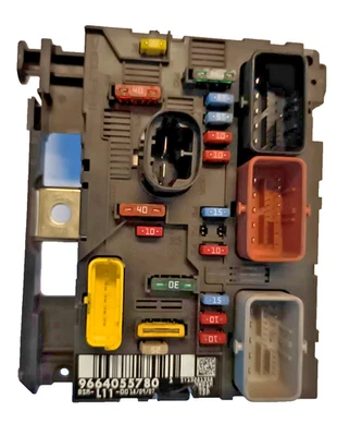 CENTRALINA BAM: 9664055780 - L11- PEUGEOT 207  - 2006 2009 - Immagine 1 di 3