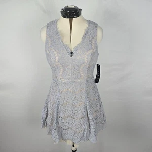 Trixxi Sleeveless Blouse Women's L Lavender Lace Lined Deep V-Neck Zipper NWT - Picture 1 of 18