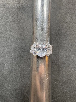 Lote de joyas de anillo de plata de ley 925 circonitas talla 8 de 4,2 g B Foto 1 de 4