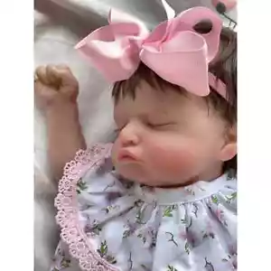 19" Lifelike Reborn Baby Doll 3D Skin Sleeping Newborn Girl Soft Touch Toys Gift - Picture 1 of 9