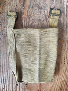 WW2 BRITISH WATER BOTTLE CRADLE 1945 - Picture 1 of 2