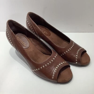 Aerosoles WILDWOOD Brown Leather Peep Toe w/Studs Kitten Heel Wmns Sz. 6.5M - Image 1 of 4