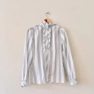 Vintage 1980s Black & White Ruffle Blouse Shirt ILGWU 80s Pinstripe Striped S - Picture 1 of 8
