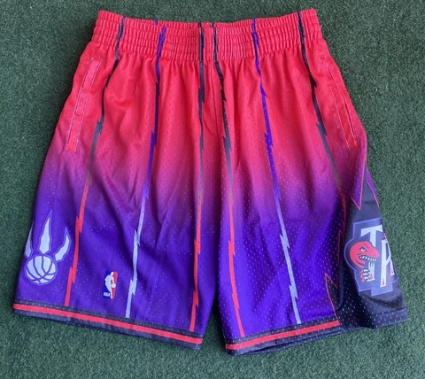 Men’s Medium Mitchell & Ness NBA Fadeaway Swingman Shorts Toronto Raptors 1998 Cover